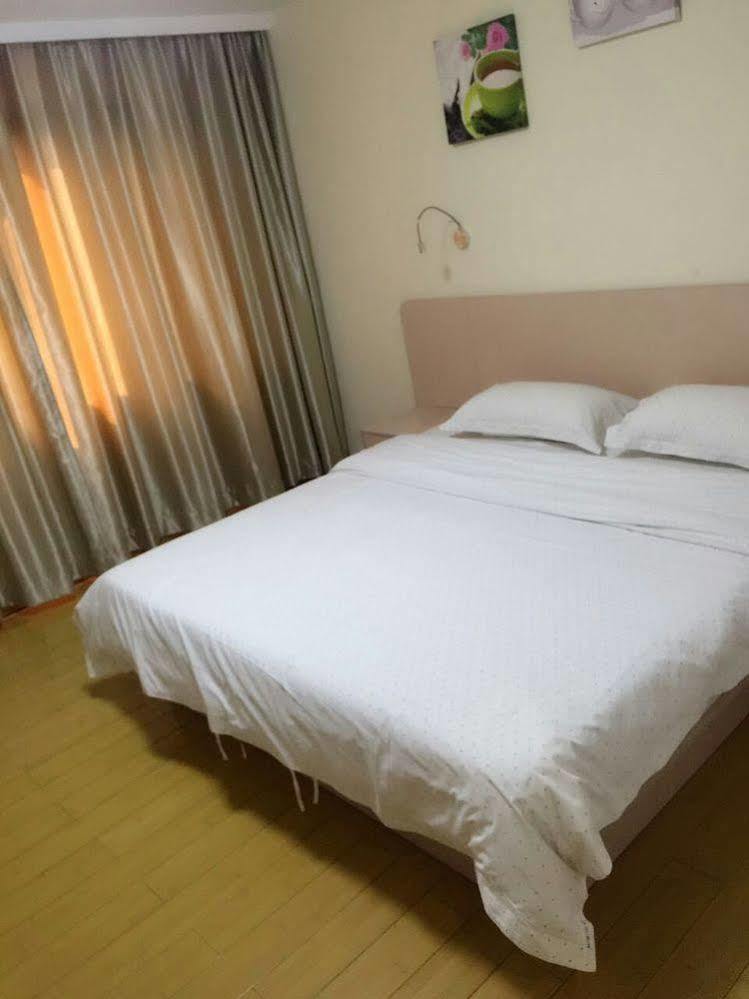Yimi Inn Shiqiao Metro Sation Pedestrian Street Branch Guangzhou Luaran gambar
