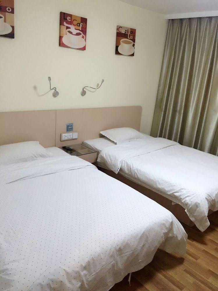 Yimi Inn Shiqiao Metro Sation Pedestrian Street Branch Guangzhou Luaran gambar